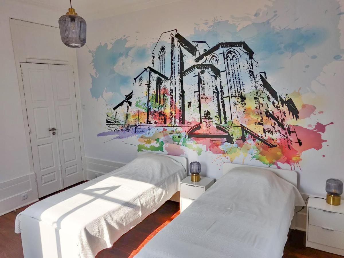 Olopo Hostel Porto Bagian luar foto