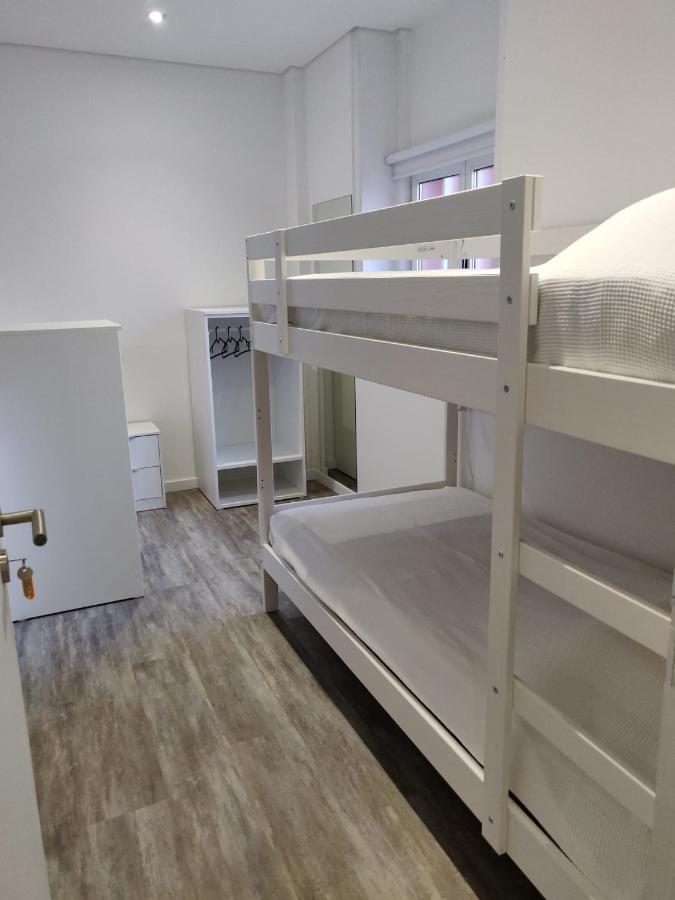 Olopo Hostel Porto Bagian luar foto